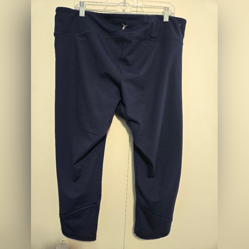❤️ Old Navy Navy Active High-Rise Go-Dry Leggings - Picture 2 of 6